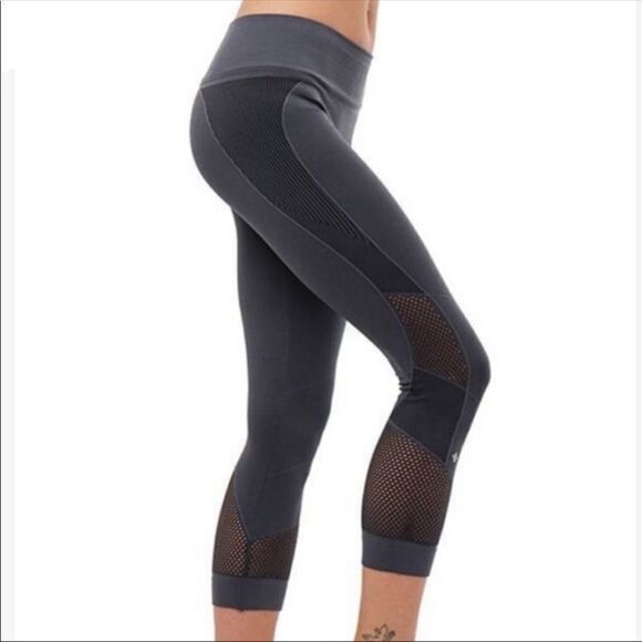 NUX Vivian Capri NWT - Picture 1 of 6